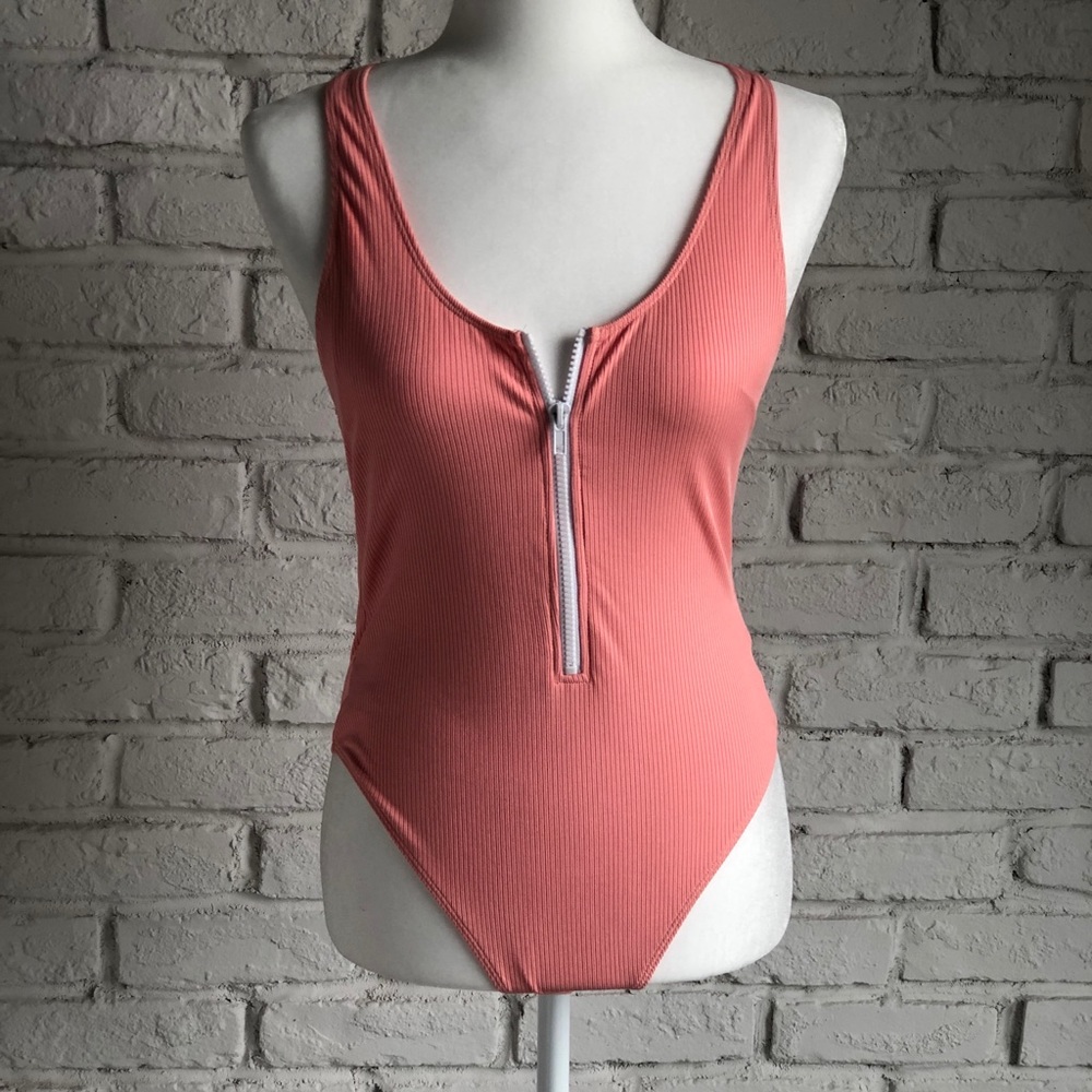 Forever 21 Swimsuit - Picture 3 of 8